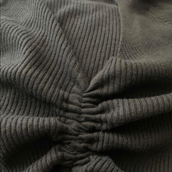 Black V Neck Top - Picture 4 of 6